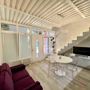 https://residenza-casanova-appartamento-in-giudecca.hotelinveneto.com